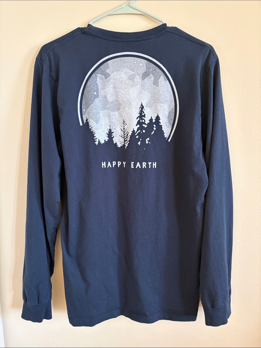 Happy Earth Organic Cotton Long Sleeve Graphic Tee